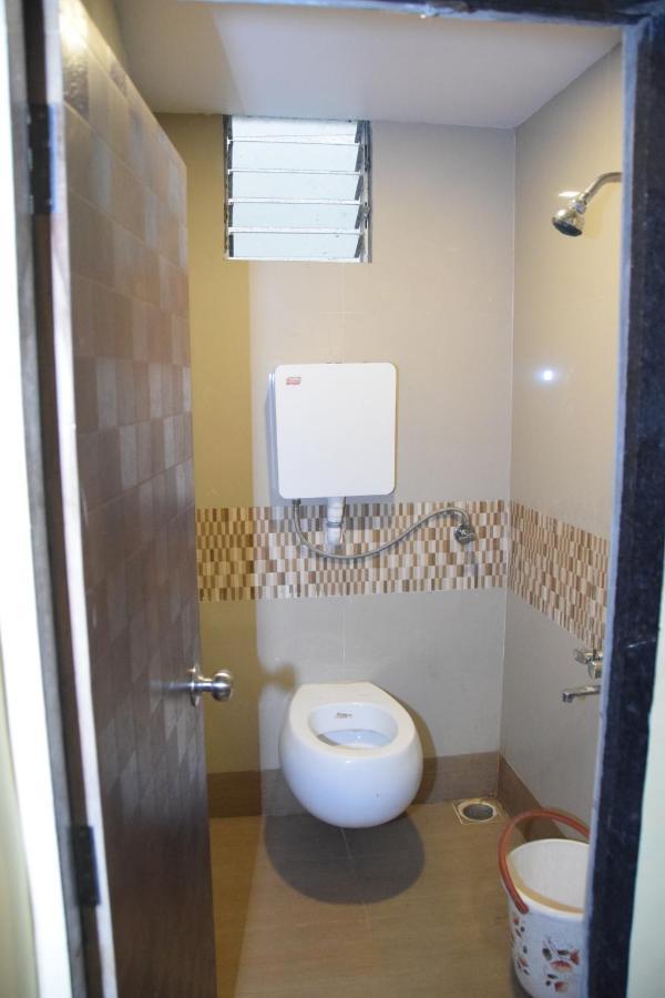 ثين Hotel Riviera Residency المظهر الخارجي الصورة