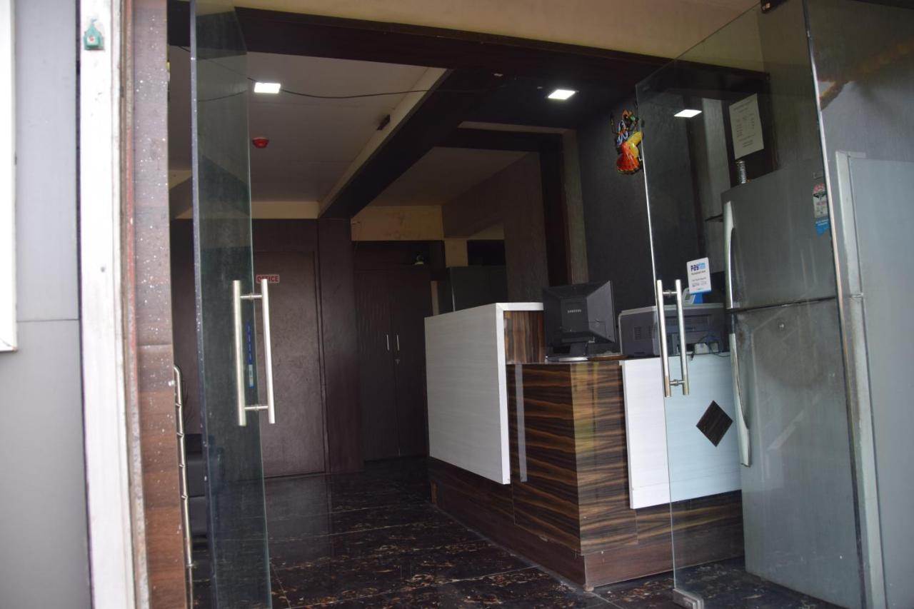 ثين Hotel Riviera Residency المظهر الخارجي الصورة